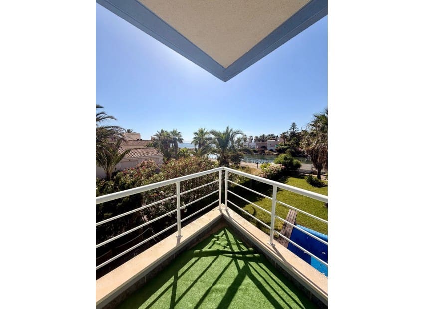 5 sovrum Villa till salu i La Manga del Mar Menor med pool - 685 000 € (Ref: 9986121)