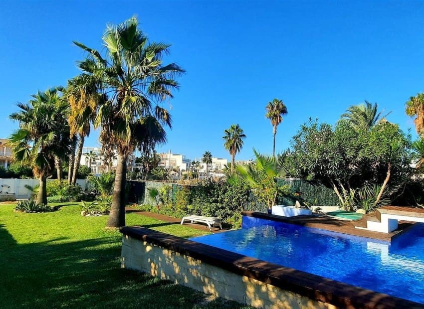 5 sovrum Villa till salu i La Manga del Mar Menor med pool - 685 000 € (Ref: 9986121)