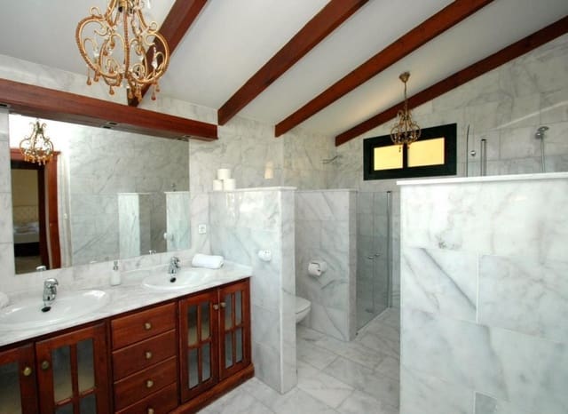 5 soveværelse Villa til salg i La Manga Club, Cartagena med swimmingpool - € 1.350.000 (Ref: 9986178)