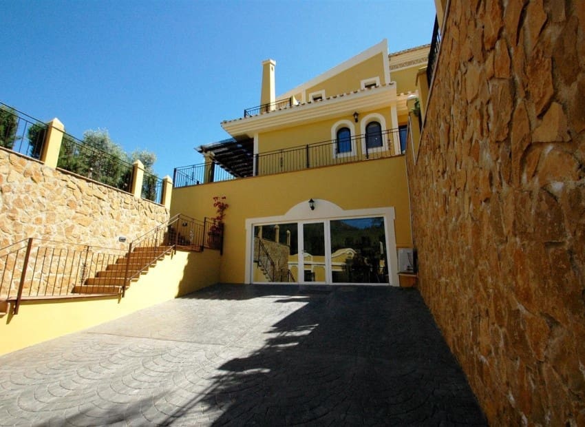 5 soveværelse Villa til salg i La Manga Club med swimmingpool - € 1.350.000 (Ref: 9986178)