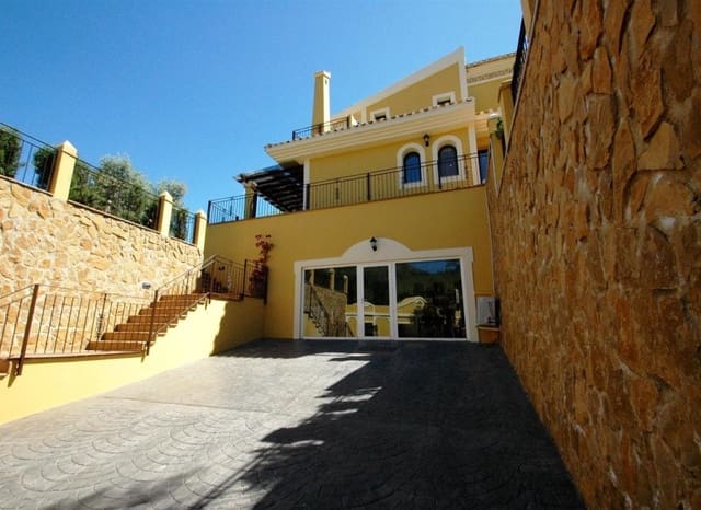 5 soveværelse Villa til salg i La Manga Club, Cartagena med swimmingpool - € 1.350.000 (Ref: 9986178)
