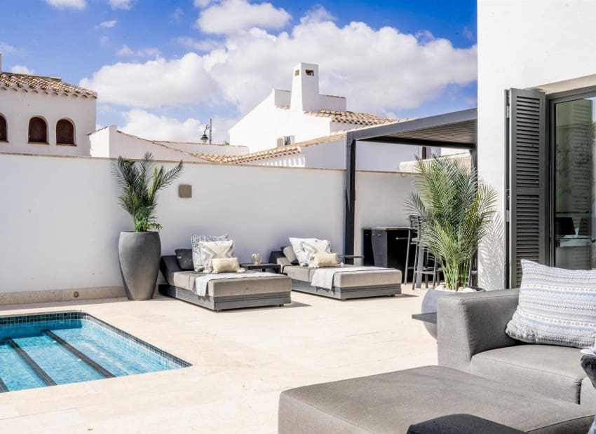 3 camera da letto Villa in vendita in El Valle Golf Resort con piscina garage - 600.000 € (Rif: 9987305)