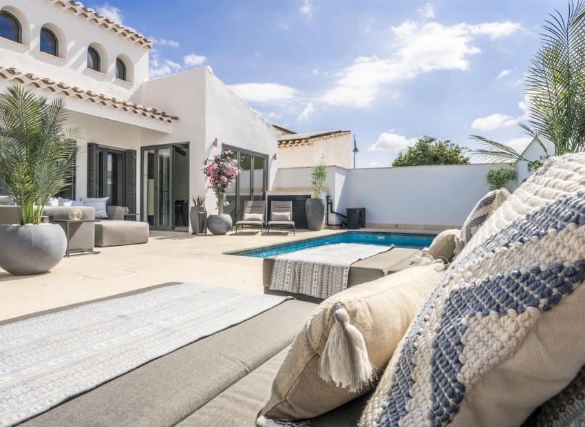 3 camera da letto Villa in vendita in El Valle Golf Resort con piscina garage - 600.000 € (Rif: 9987305)