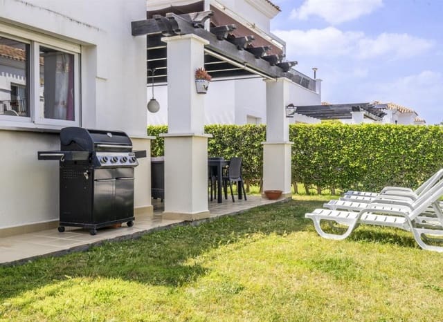 Chalet de 2 habitaciones en La Torre Golf Resort, Torre-Pacheco en venta - 250.000 € (Ref: 9989430)