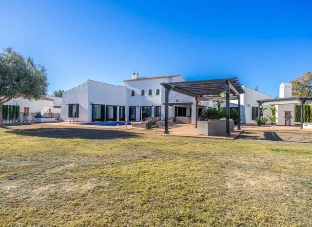 Chalet de 5 habitaciones en El Valle Golf Resort, Murcia ciudad en venta con piscina garaje - 699.000 € (Ref: 9989432)