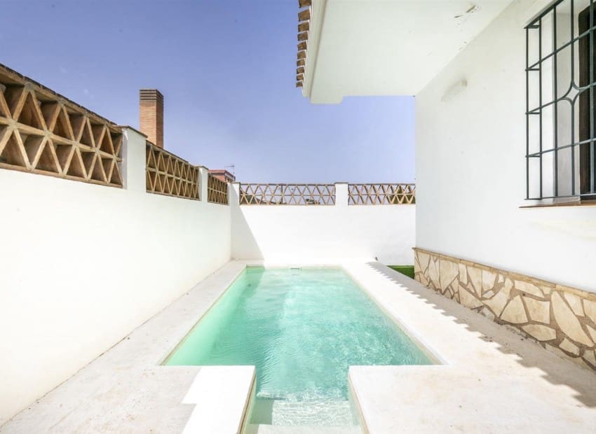 4 quarto Moradia para venda em San Javier com piscina garagem - 580 000 € (Ref: 9989826)