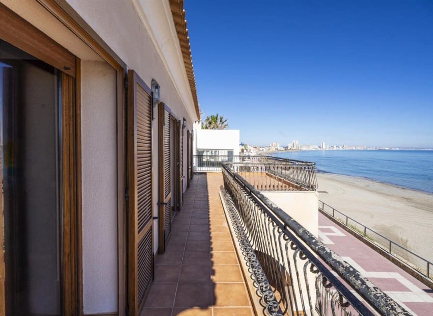 6 soverom Villa til salgs i Cabo de Palos med garasje - € 2 500 000 (Ref: 9989828)