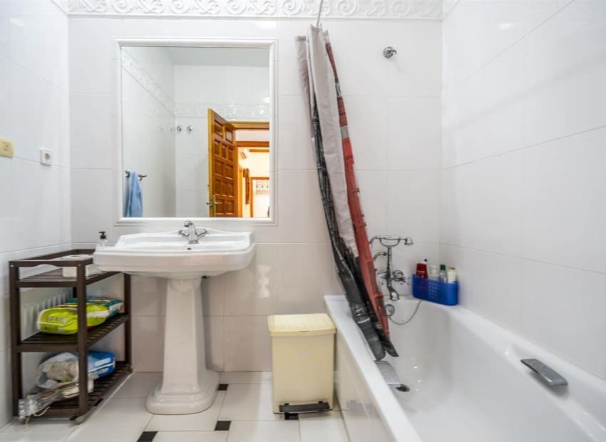 6 soverom Villa til salgs i Cabo de Palos med garasje - € 2 500 000 (Ref: 9989828)