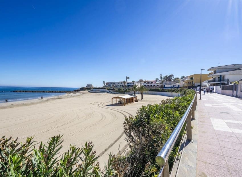 6 soverom Villa til salgs i Cabo de Palos med garasje - € 2 500 000 (Ref: 9989828)