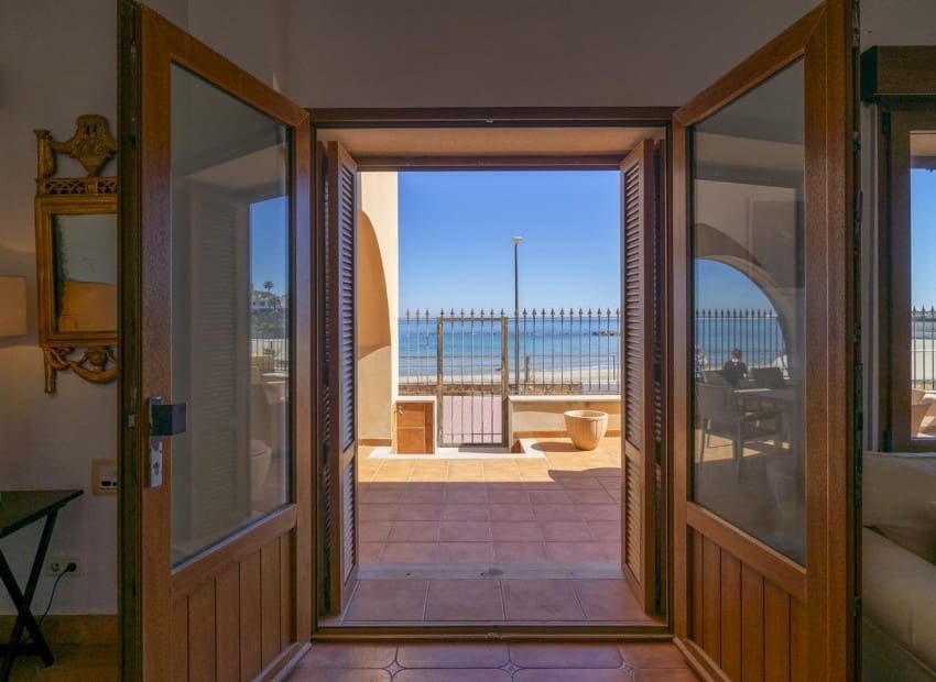 6 soverom Villa til salgs i Cabo de Palos med garasje - € 2 500 000 (Ref: 9989828)