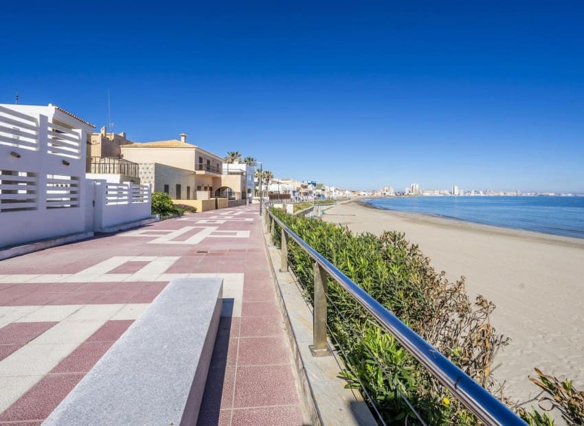 6 soverom Villa til salgs i Cabo de Palos med garasje - € 2 500 000 (Ref: 9989828)