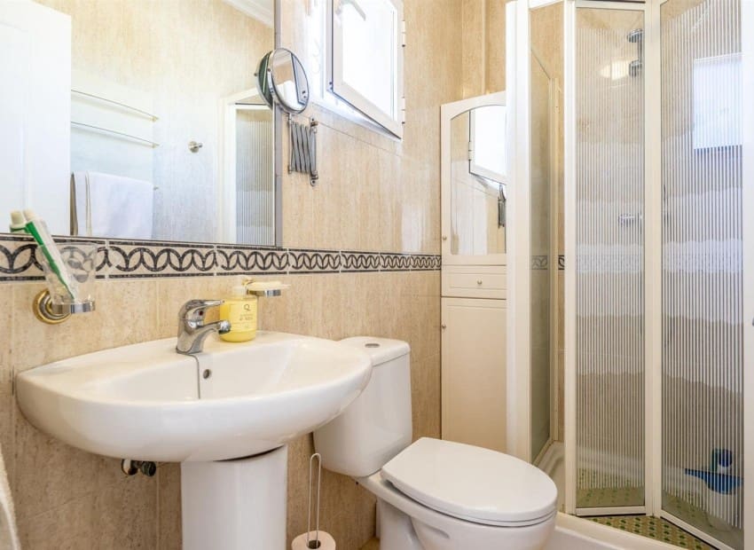 Chalet de 3 habitaciones en Sucina en venta con piscina garaje - 345.000 € (Ref: 9989829)