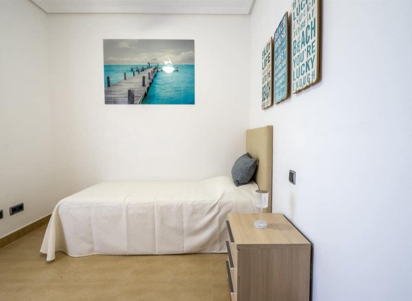3 soverom Leilighet til salgs i Los Alcazares med svømmebasseng - € 249 995 (Ref: 9990921)