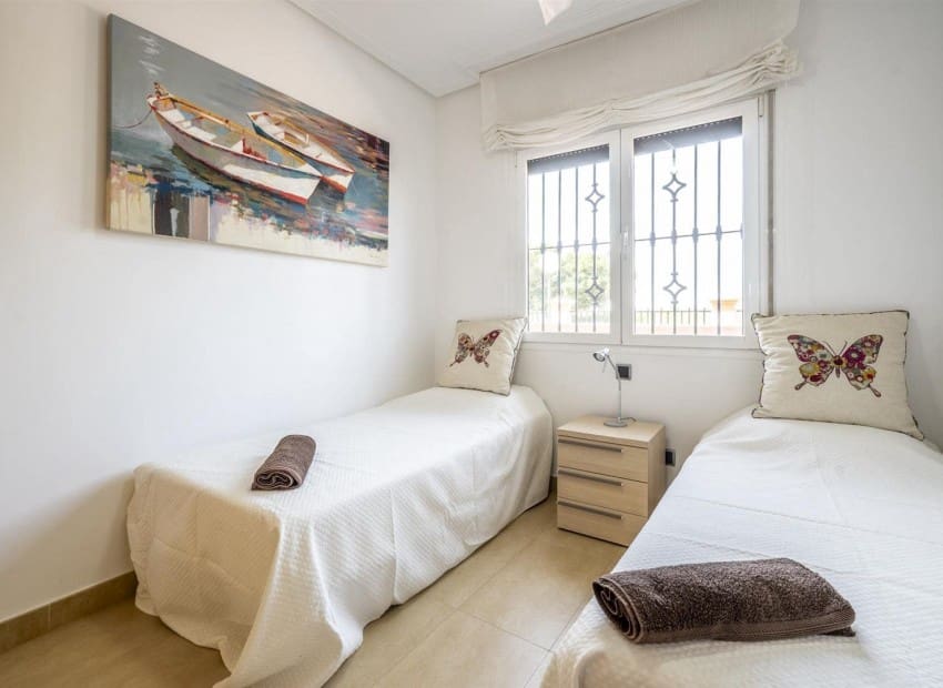3 soverom Leilighet til salgs i Los Alcazares med svømmebasseng - € 249 995 (Ref: 9990921)