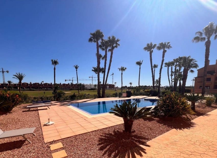 3 soverom Leilighet til salgs i Los Alcazares med svømmebasseng - € 249 995 (Ref: 9990921)