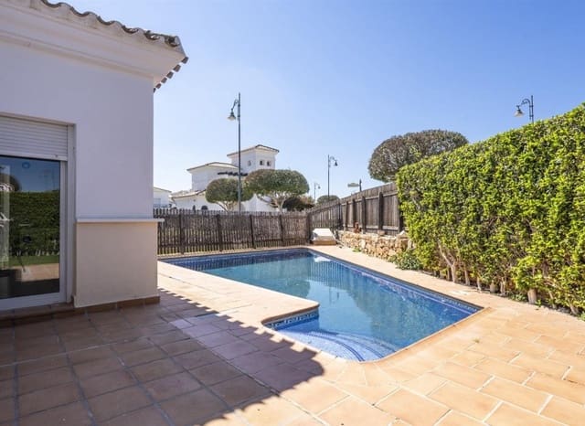 Chalet de 3 habitaciones en La Torre Golf Resort, Torre-Pacheco en venta con piscina garaje - 350.000 € (Ref: 9991797)