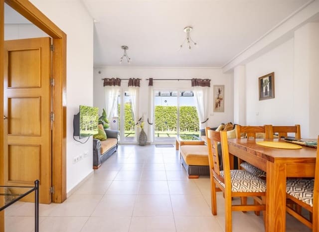 Chalet de 3 habitaciones en La Torre Golf Resort, Torre-Pacheco en venta con piscina garaje - 340.000 € (Ref: 9991797)