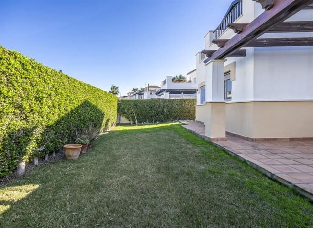 Chalet de 2 habitaciones en La Torre Golf Resort, Torre-Pacheco en venta con garaje - 280.000 € (Ref: 9993559)