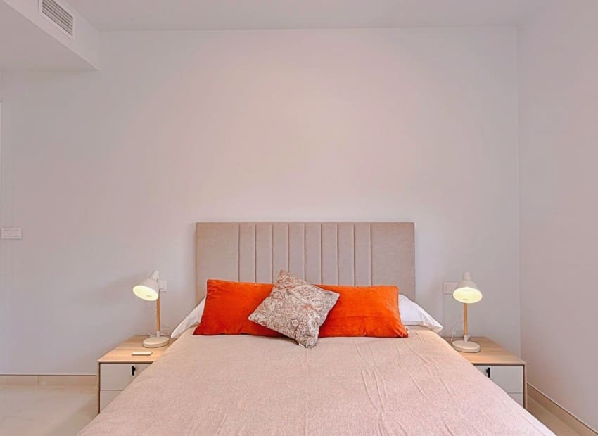 2 Zimmer Apartment zu verkaufen in Orihuela Costa mit Pool Garage - 295.000 € (Ref: 9993561)