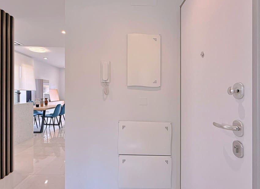 2 Zimmer Apartment zu verkaufen in Orihuela Costa mit Pool Garage - 295.000 € (Ref: 9993561)