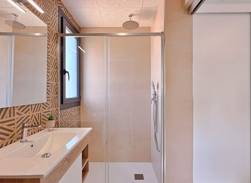 2 Zimmer Apartment zu verkaufen in Orihuela Costa mit Pool Garage - 295.000 € (Ref: 9993561)