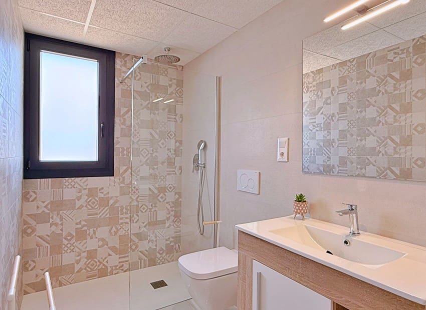 2 Zimmer Apartment zu verkaufen in Orihuela Costa mit Pool Garage - 295.000 € (Ref: 9993561)