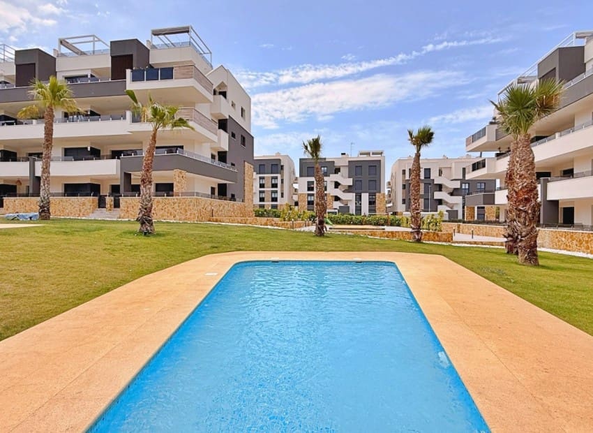 2 Zimmer Apartment zu verkaufen in Orihuela Costa mit Pool Garage - 295.000 € (Ref: 9993561)