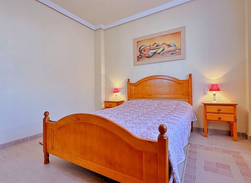 Chalet de 4 habitaciones en Orihuela Costa en venta con piscina garaje - 379.000 € (Ref: 9993562)