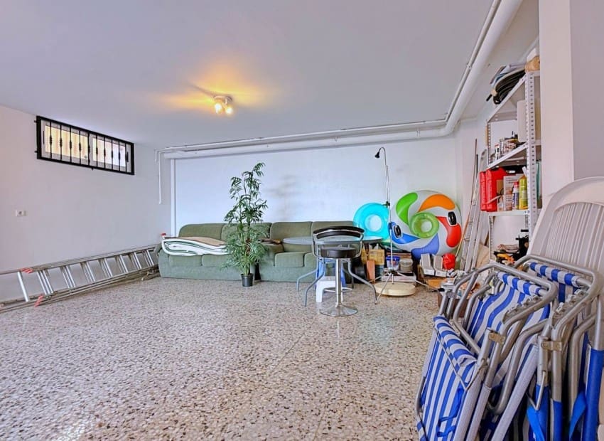 Chalet de 4 habitaciones en Orihuela Costa en venta con piscina garaje - 379.000 € (Ref: 9993562)
