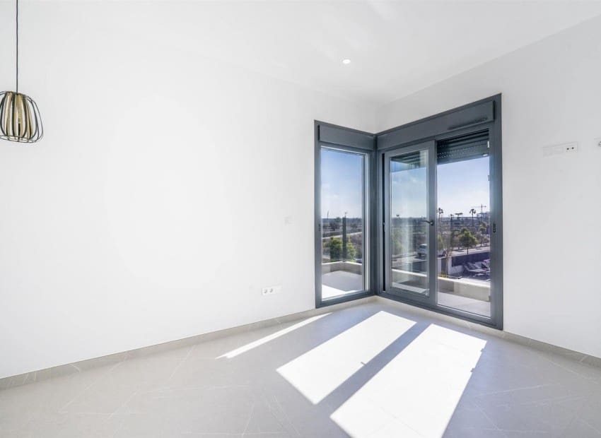 5 soveværelse Villa til salg i Torre-Pacheco med swimmingpool - € 675.000 (Ref: 9993563)