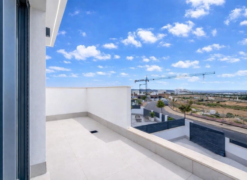 5 soveværelse Villa til salg i Torre-Pacheco med swimmingpool - € 675.000 (Ref: 9993563)