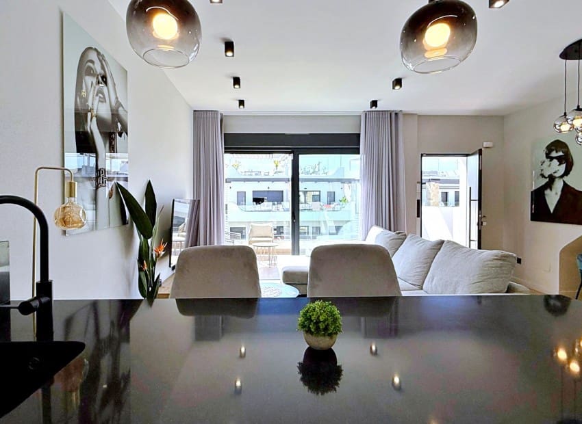 2 quarto Penthouse para venda em Orihuela Costa com piscina garagem - 379 000 € (Ref: 9993564)