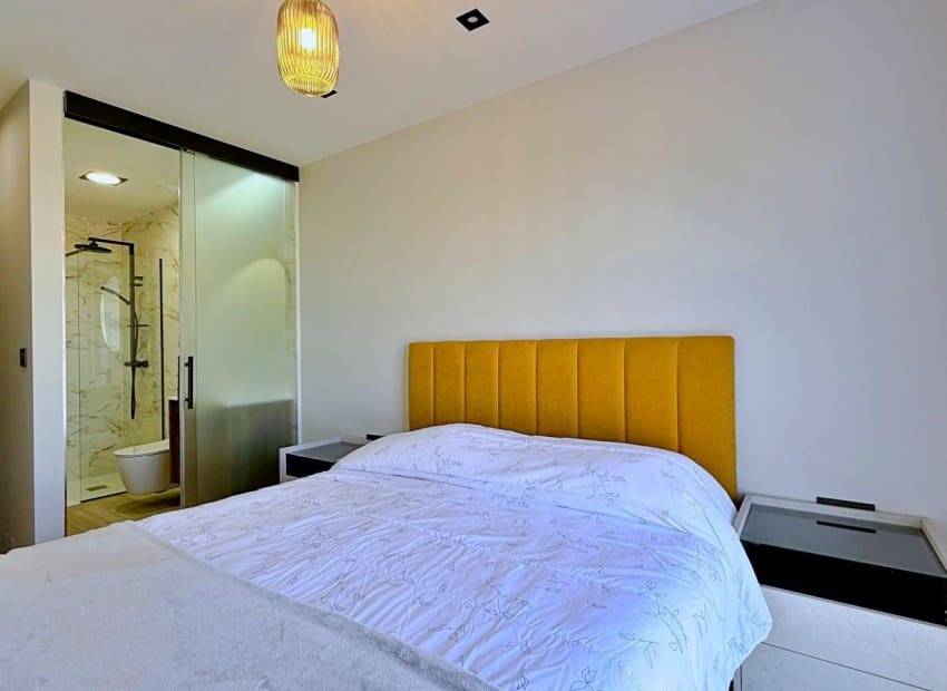 2 quarto Penthouse para venda em Orihuela Costa com piscina garagem - 379 000 € (Ref: 9993564)