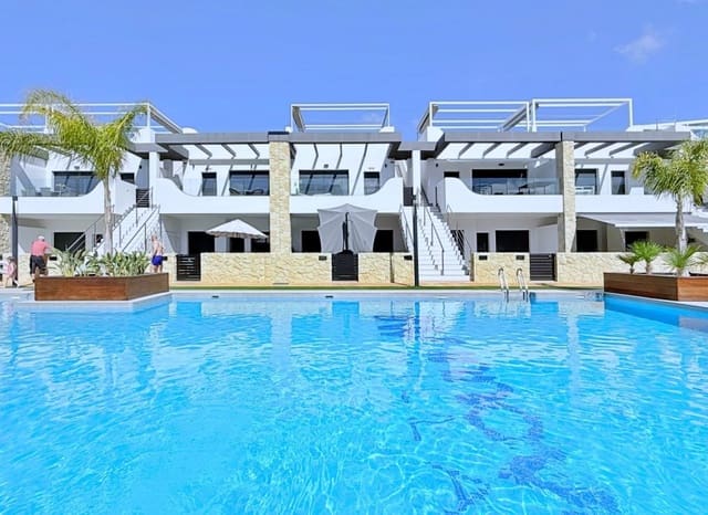 2 soverom Penthouse til salgs i Punta Prima, Orihuela med svømmebasseng garasje - € 379 000 (Ref: 9993564)