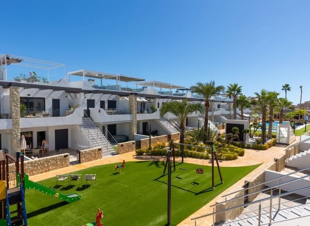 2 sypialnia Penthouse na sprzedaż w Punta Prima, Orihuela z basenem garażem - 349 900 € (Ref: 9993564)