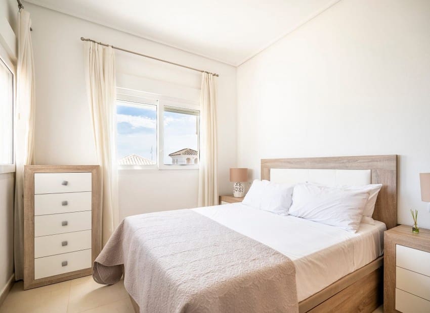 3 makuuhuone Huvila myytävänä paikassa La Torre Golf Resort mukana uima-altaan 
autotalli - 349 995 € (Ref: 9993565)