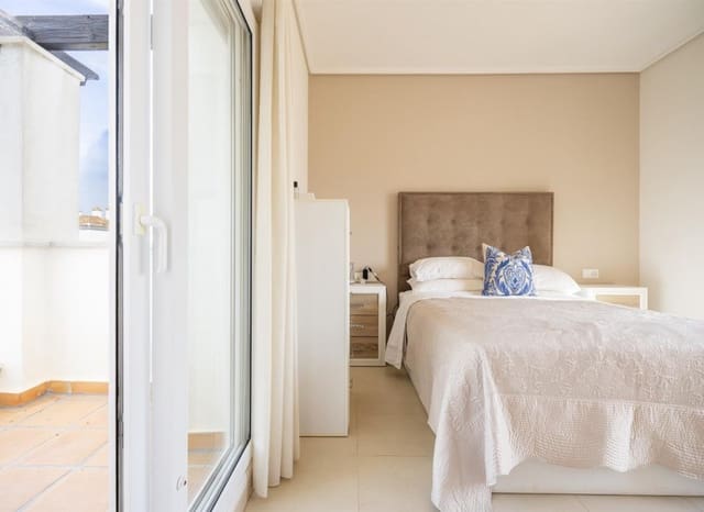 3 slaapkamer Villa te koop in La Torre Golf Resort, Torre-Pacheco met zwembad garage - € 345.000 (Ref: 9993565)