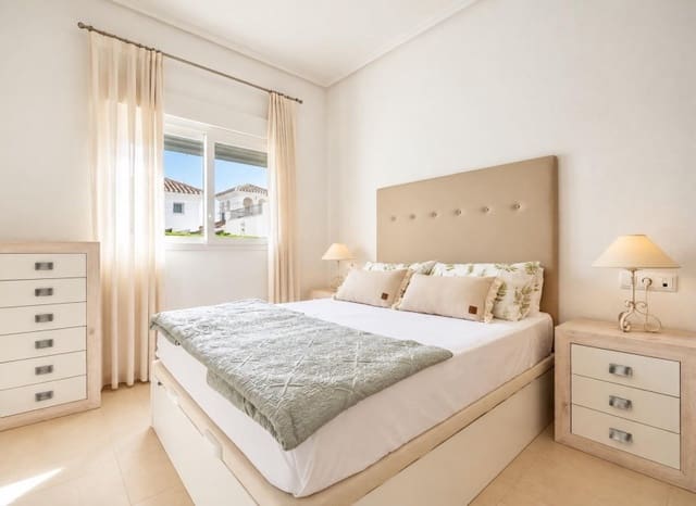 3 slaapkamer Villa te koop in La Torre Golf Resort, Torre-Pacheco met zwembad garage - € 345.000 (Ref: 9993565)