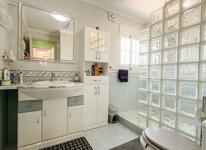 3 soverom Villa til salgs i Catral med svømmebasseng garasje - € 585 500 (Ref: 9994553)