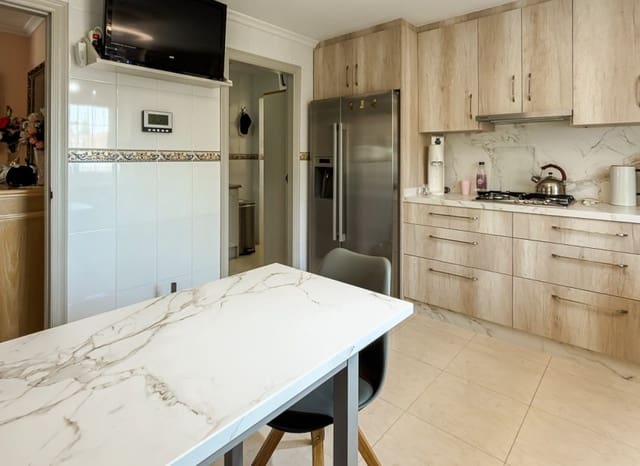 3 soverom Villa til salgs i Catral med svømmebasseng garasje - € 585 500 (Ref: 9994553)