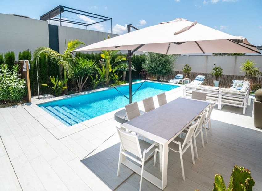 3 Zimmer Villa zu verkaufen in Algorfa mit Pool Garage - 600.000 € (Ref: 9994617)