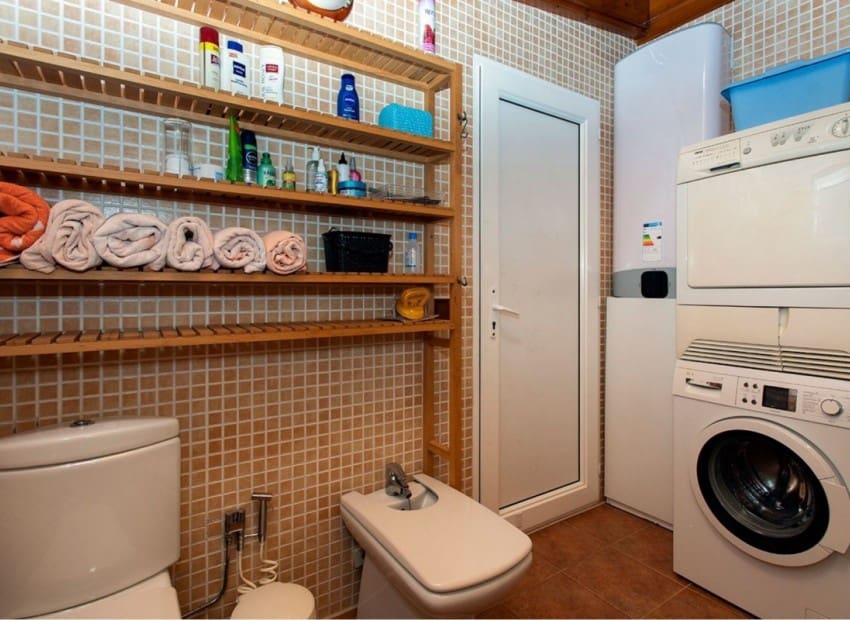 Chalet de 5 habitaciones en Orihuela en venta con piscina - 490.000 € (Ref: 9996181)