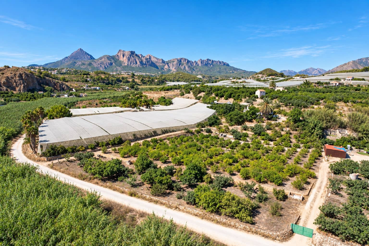 2 soveværelse Finca/Landehus til salg i Altea med garage - € 270.000 (Ref: 10153749)