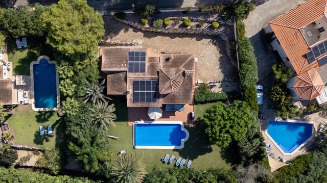 3 soveværelse Villa til salg i La Granadella  - Costa Nova, Javea / Xàbia med swimmingpool garage - € 795.000 (Ref: 10181937)