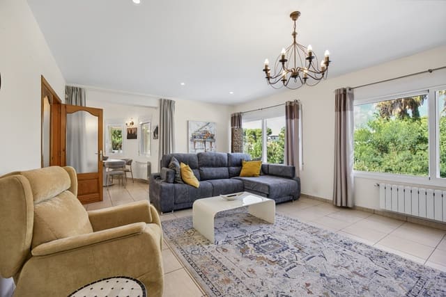 3 soveværelse Villa til salg i La Granadella  - Costa Nova, Javea / Xàbia med swimmingpool garage - € 795.000 (Ref: 10181937)