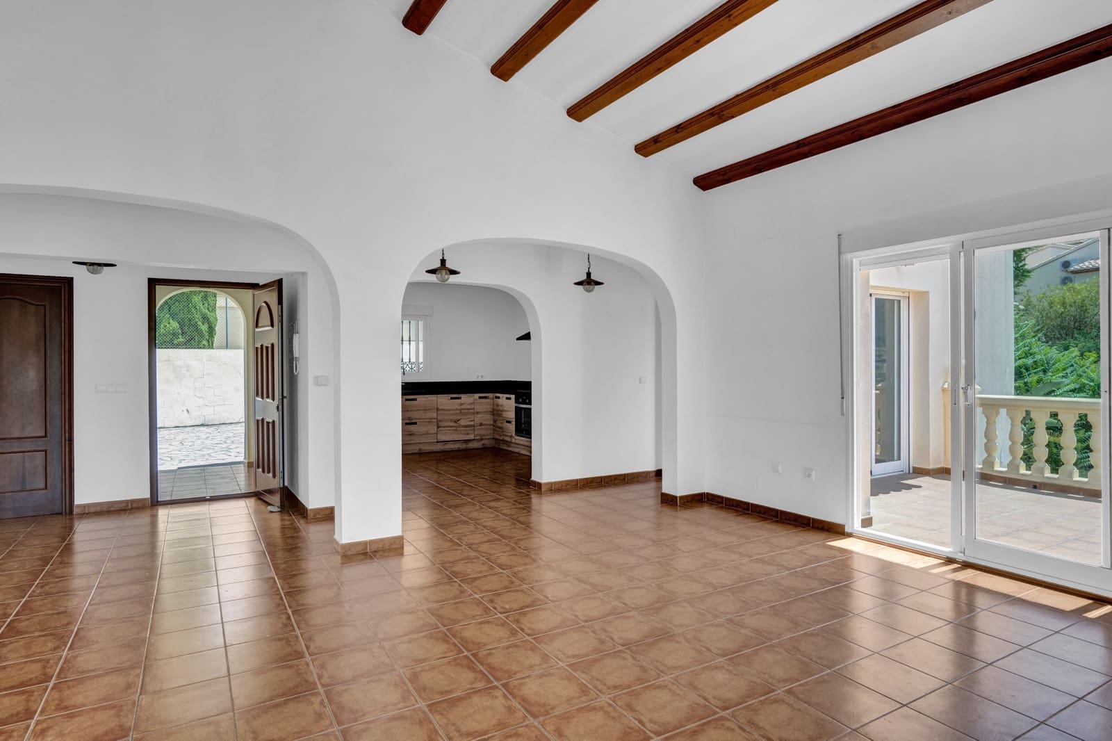 Chalet de 5 habitaciones en Orba en venta con piscina garaje - 645.000 € (Ref: 10181940)