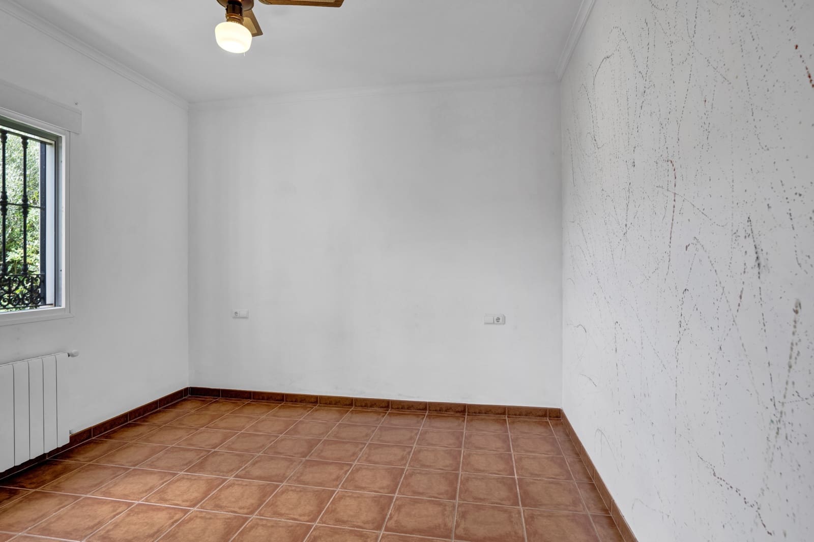 Chalet de 5 habitaciones en Orba en venta con piscina garaje - 645.000 € (Ref: 10181940)
