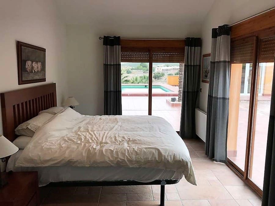 5 soveværelse Finca/Landehus til salg i Totana med swimmingpool garage - € 399.950 (Ref: 6876577)