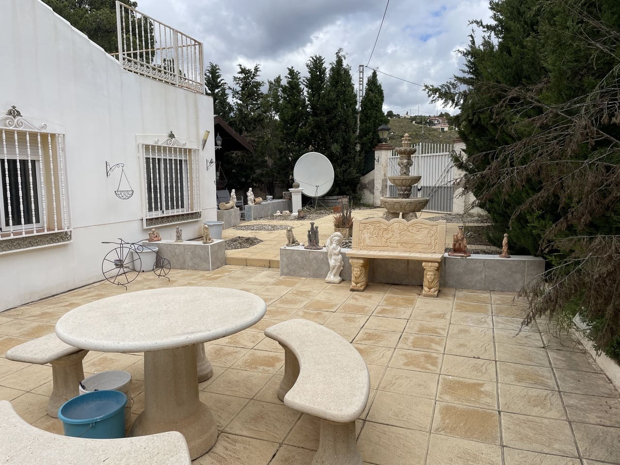 4 soverom Villa til salgs i Aledo med svømmebasseng garasje - € 284 950 (Ref: 8971102)