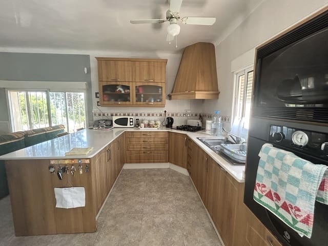 4 sypialnia Willa na sprzedaż w Aledo z basenem garażem - 269 995 € (Ref: 8971102)